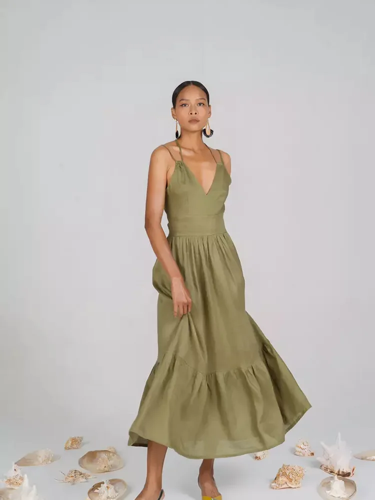 Lady Deep V yaka uzun gündelik keten elbisesini özel kılan nedir?